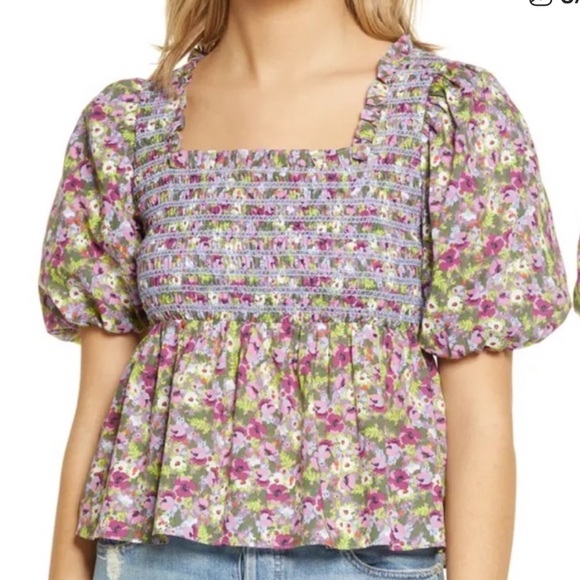 English Factory FLORAL PUFF SLEEVE SMOCKED TOP boho summer vacation event - Picture 10 of 10